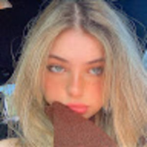 Meet your Posher, Katy